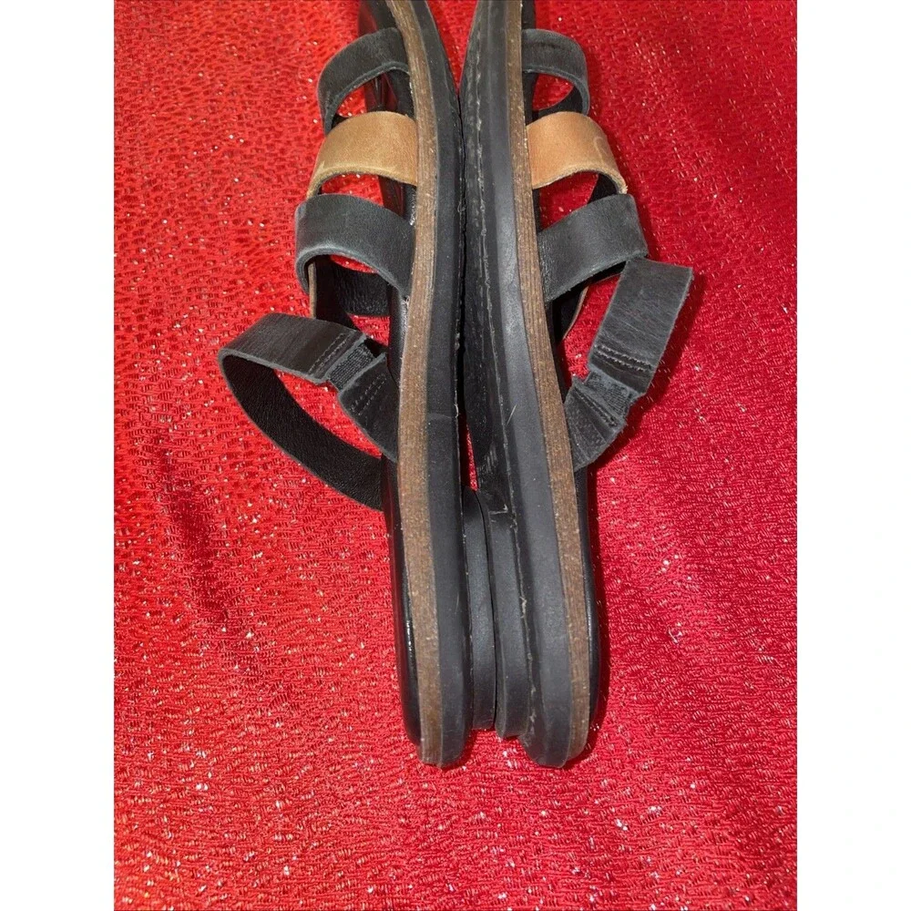 Born Cetina Sandals Womens Size 7 Shoes Black Brown Leather Slip On Thong Toe